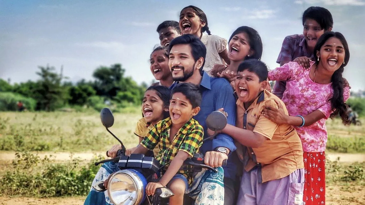 Anandham Vilayadum Veedu (2021) দৃশ্য