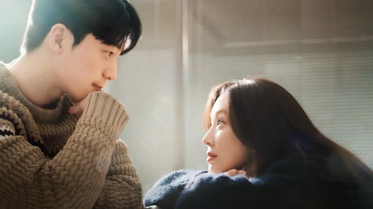The Midnight Romance in Hagwon (2024) still