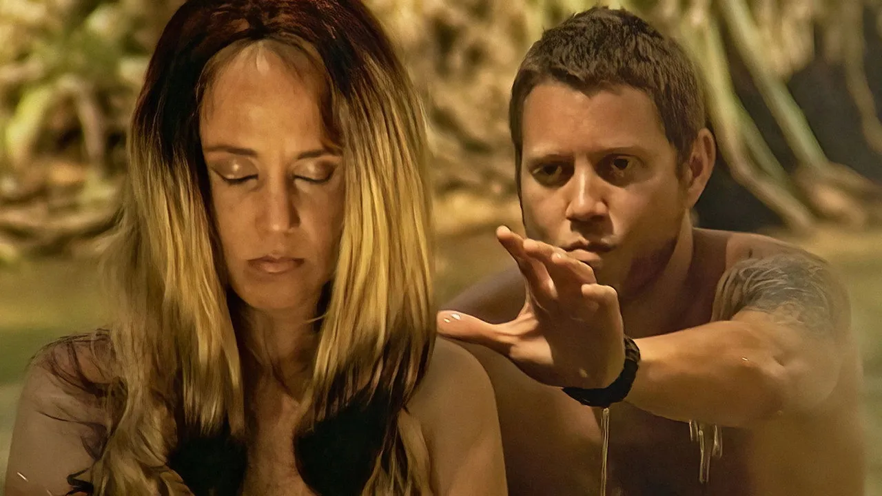 Lady of the Damned Forest (2017) दृश्य