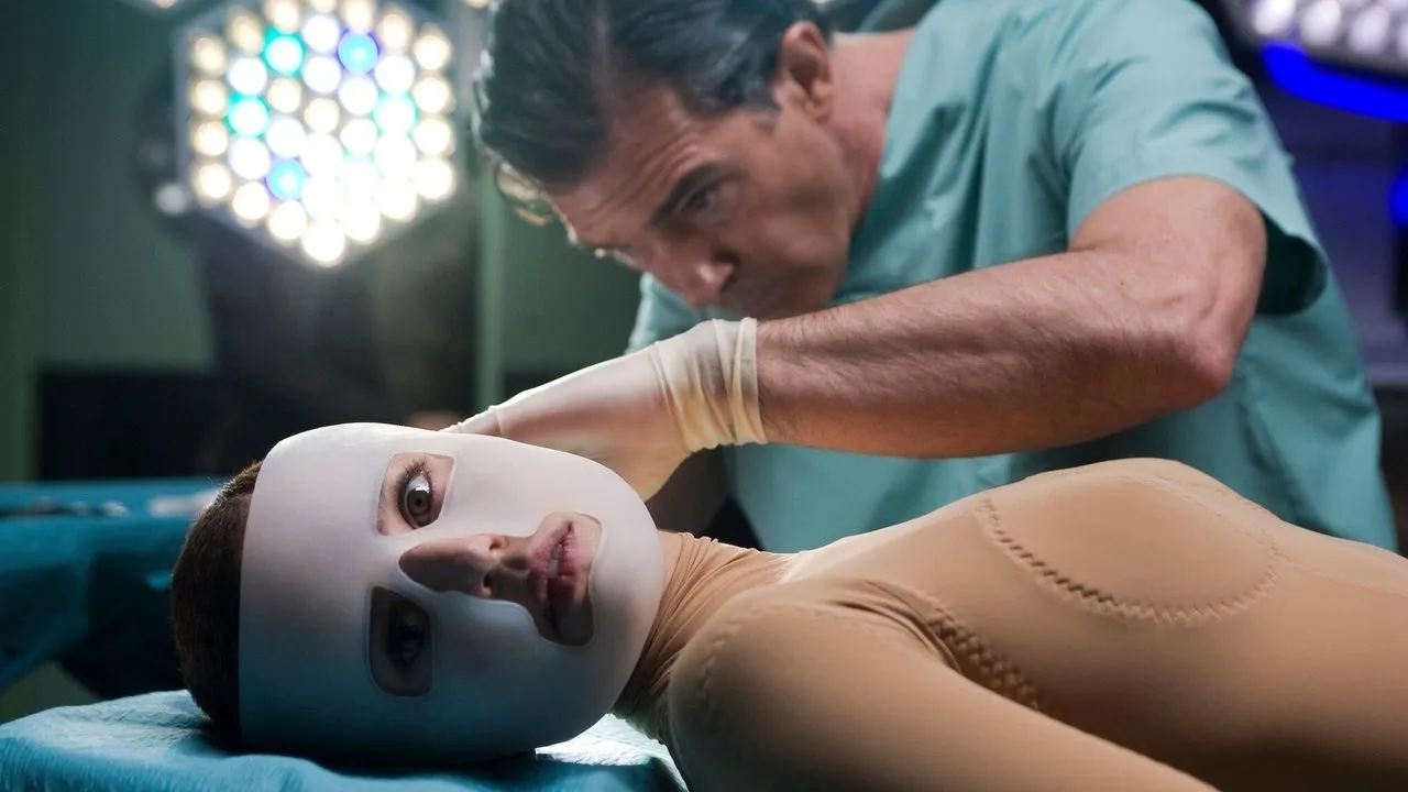 The Skin I Live In (2011) still