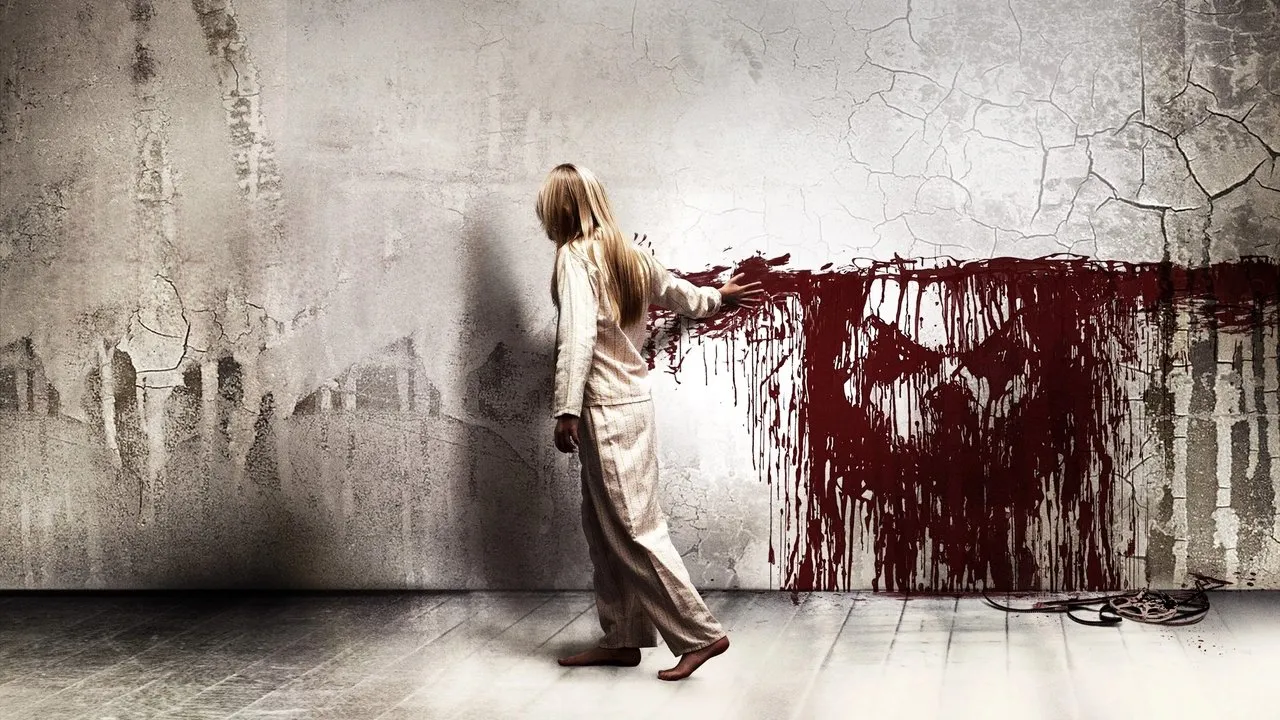 Sinister (2012) still