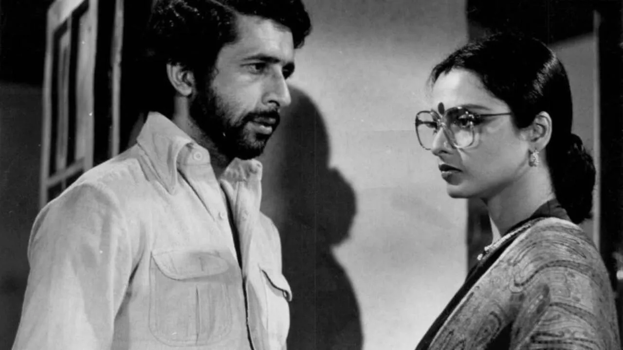 Ijaazat (1987) still