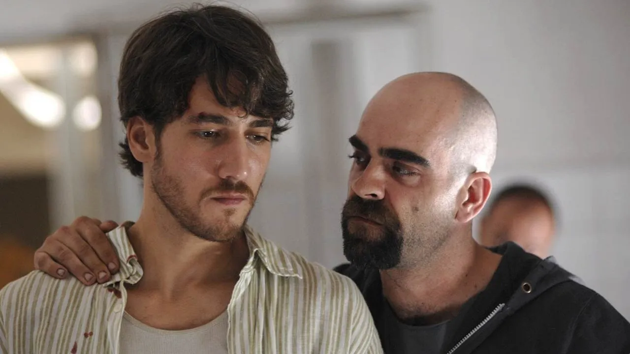 Cell 211 (2009) দৃশ্য