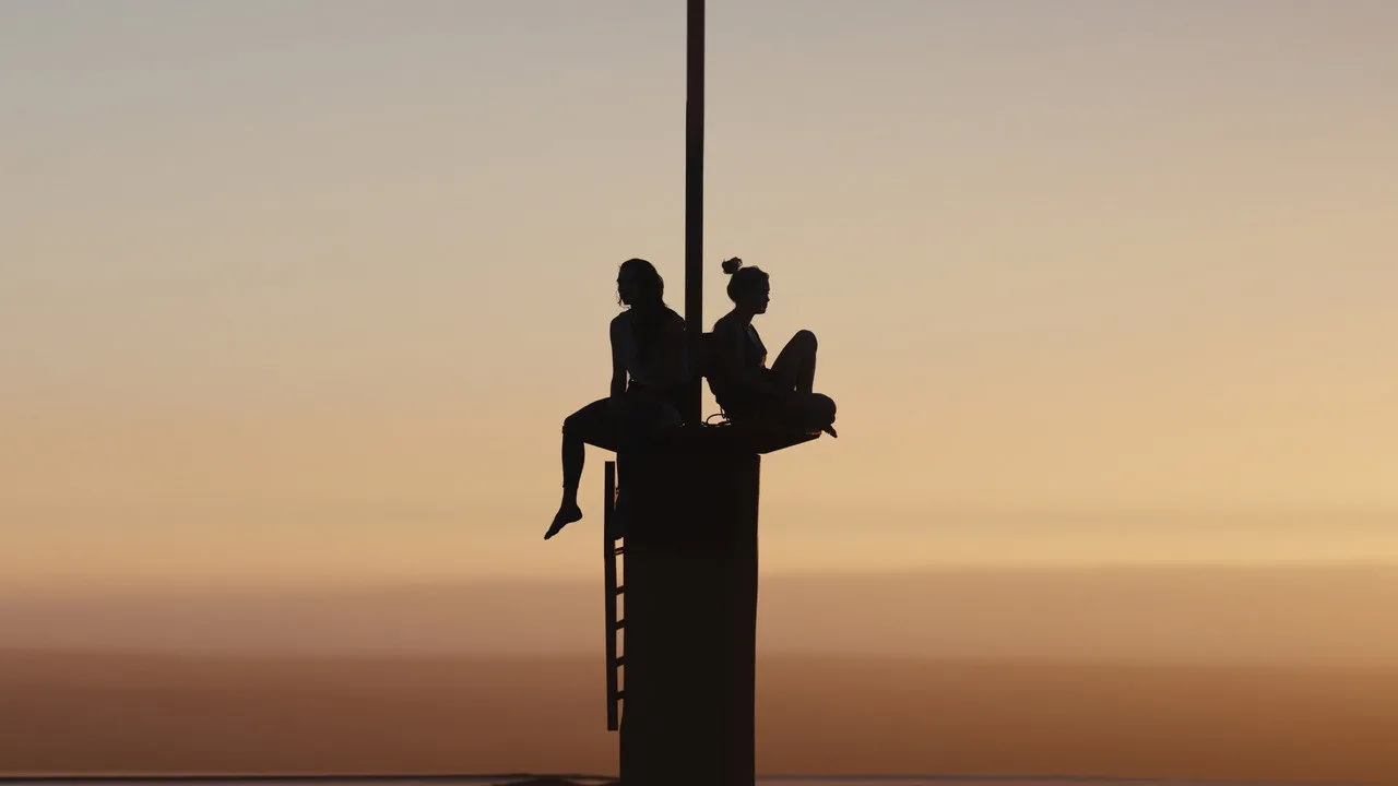 Fall (2022) দৃশ্য